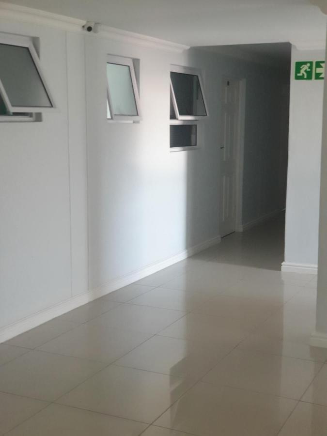 40 Cz Kubs Oxford Apartments East London Kültér fotó